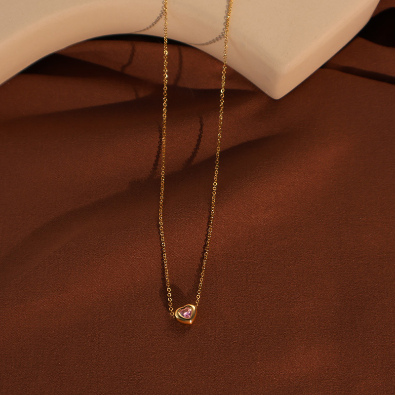 Olivia Heart Shaped Weeding Necklace