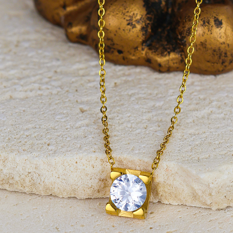Olivia  Solitaire Zircon Necklace